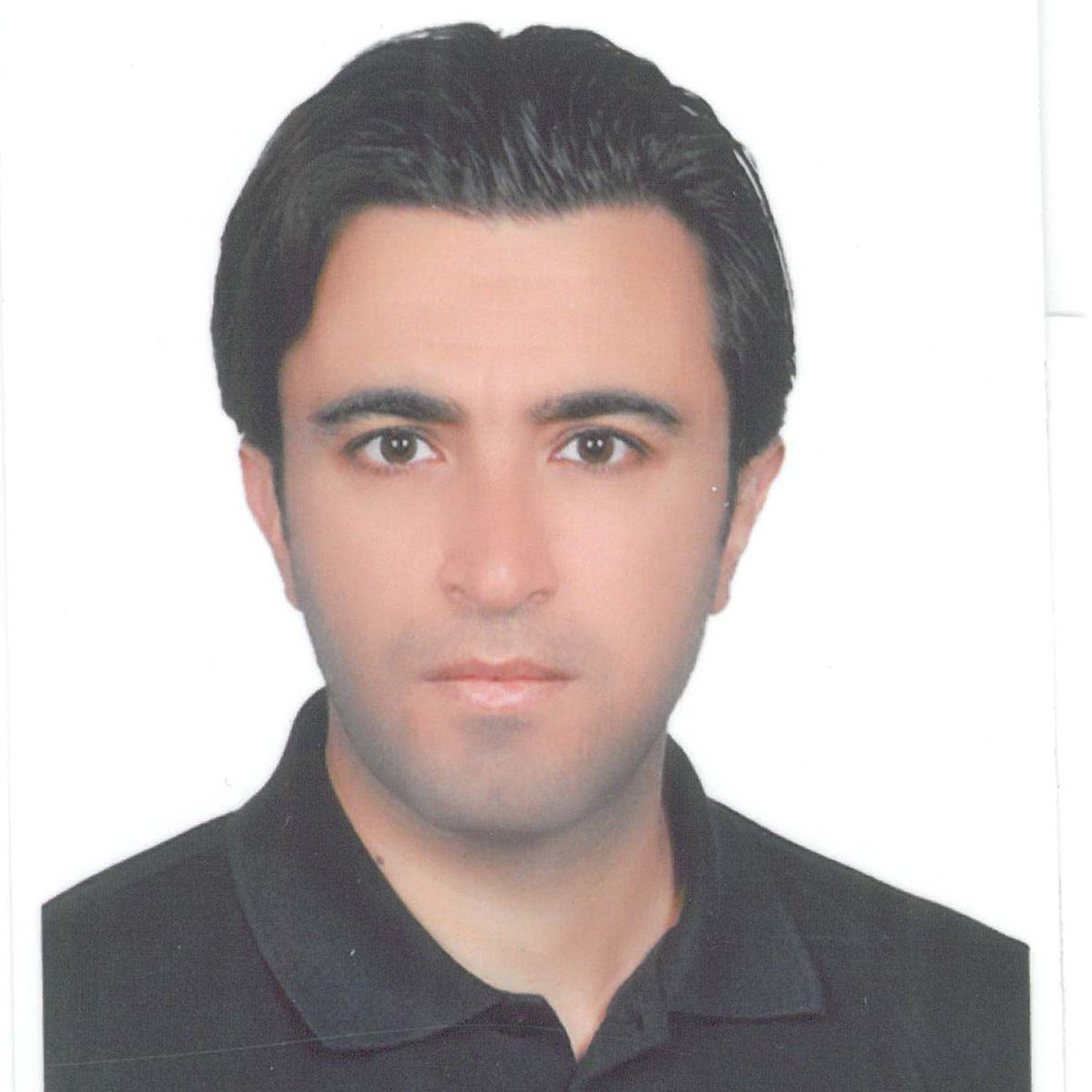 مهرداد طاهری