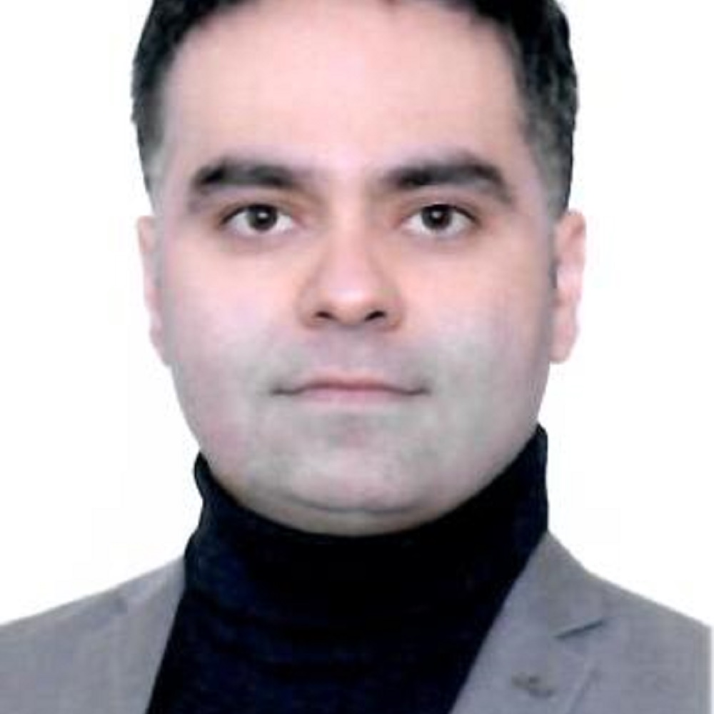 رضا اقابزرگی