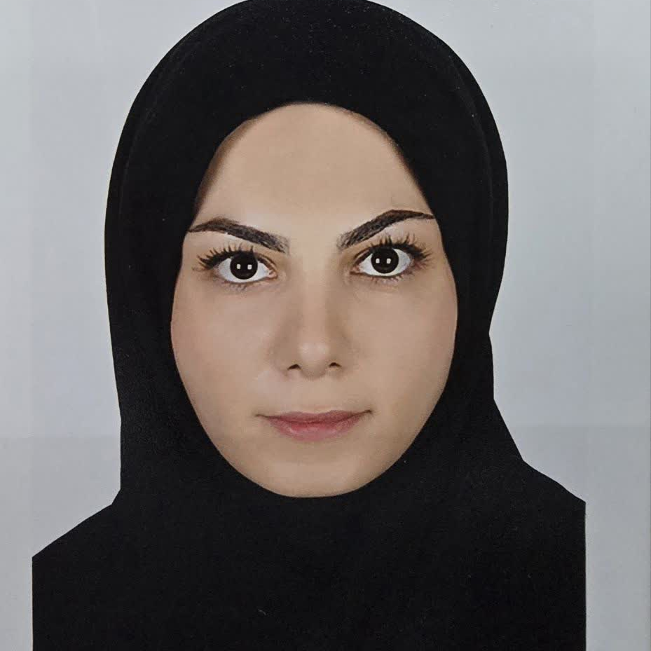 زینب اسدیان