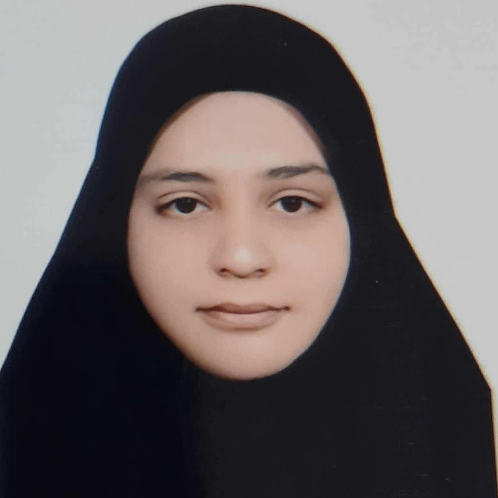 زهرا ایزدی نیا