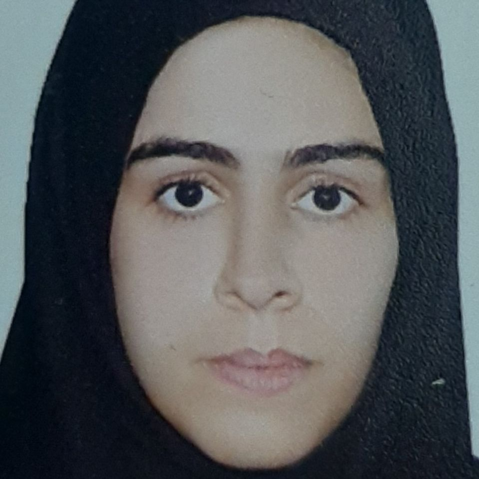زهرا شقاقی