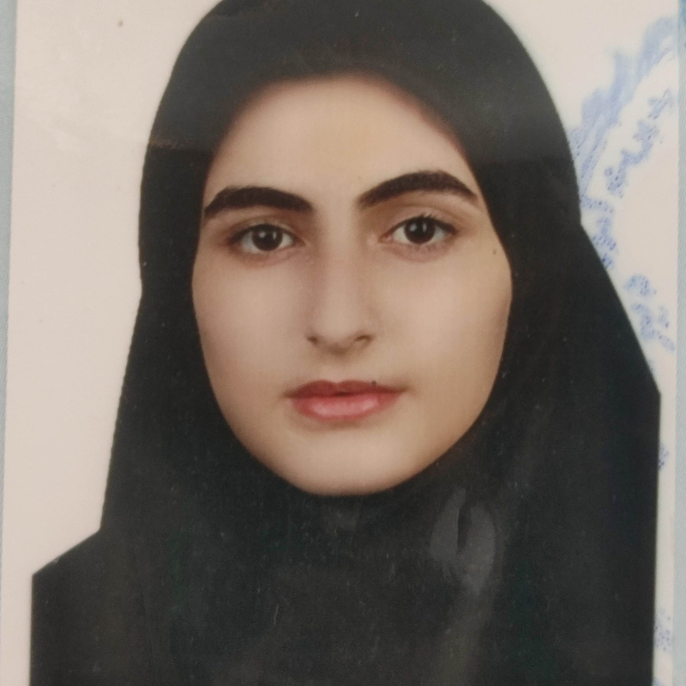 زهرا نعمت اللهی