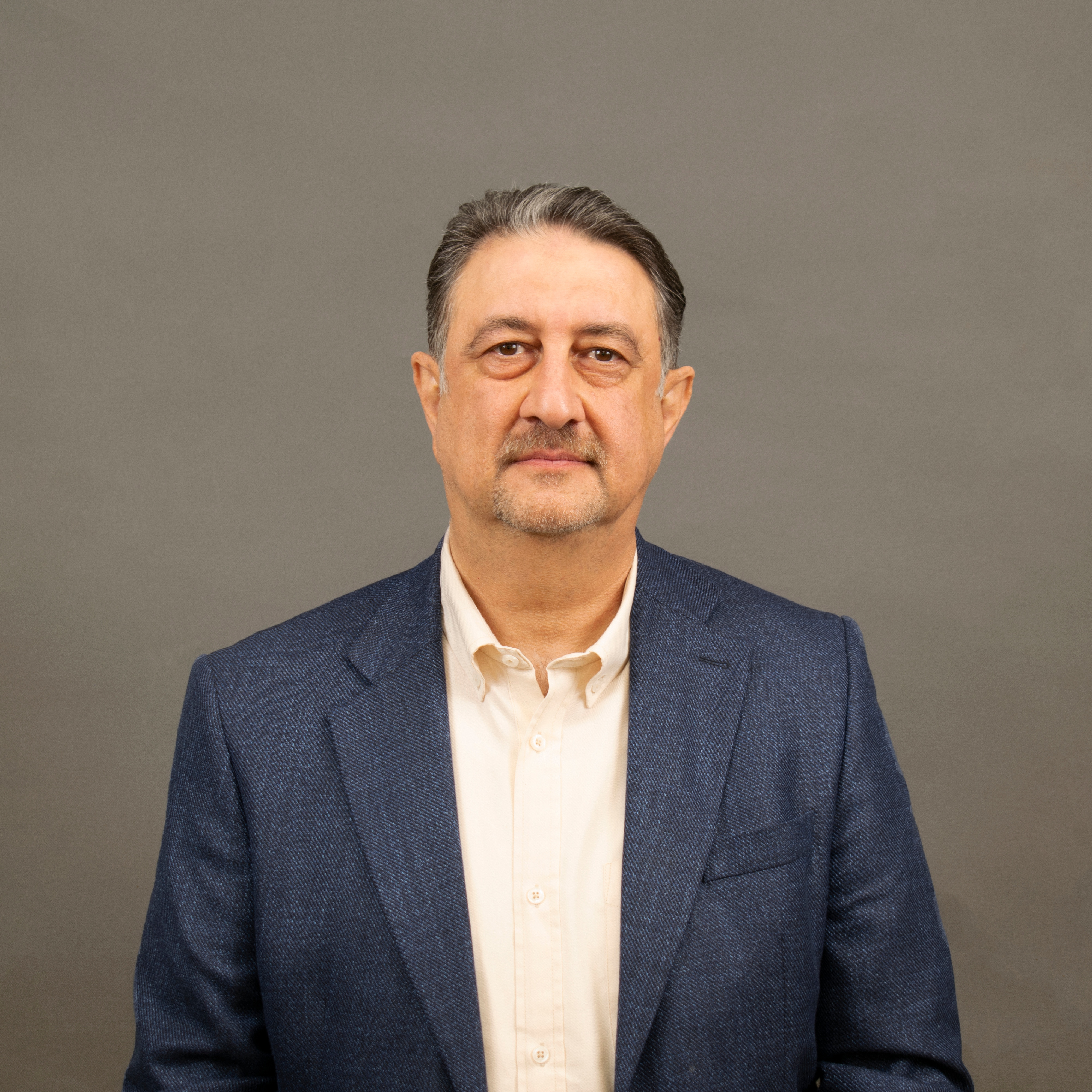 دکتر حسین سلیمی