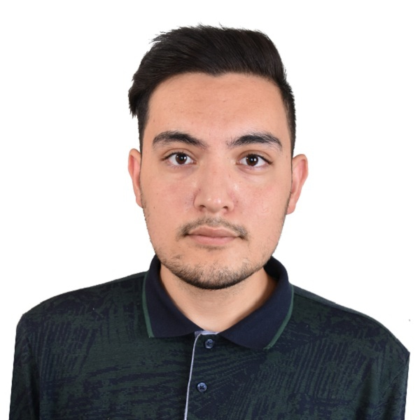 نیما طاهری نیا