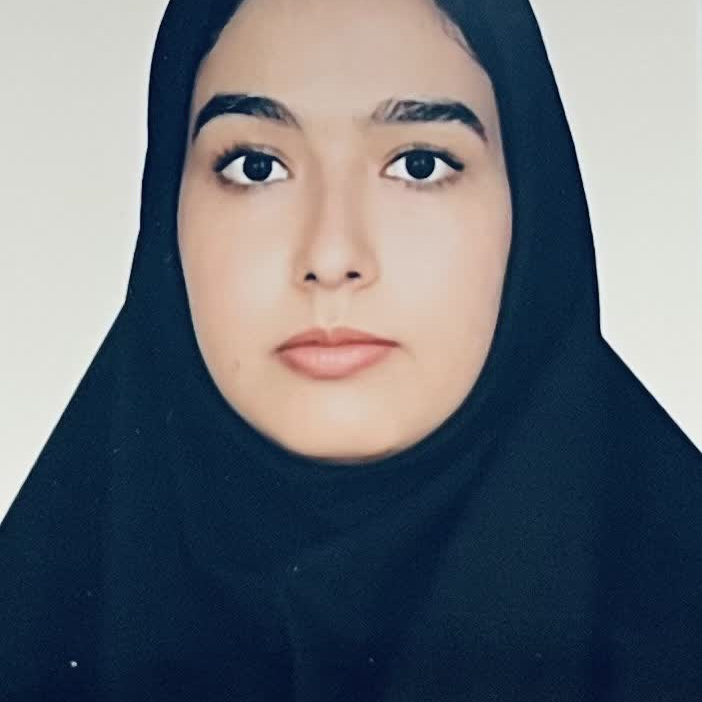 فاطمه صادقیان