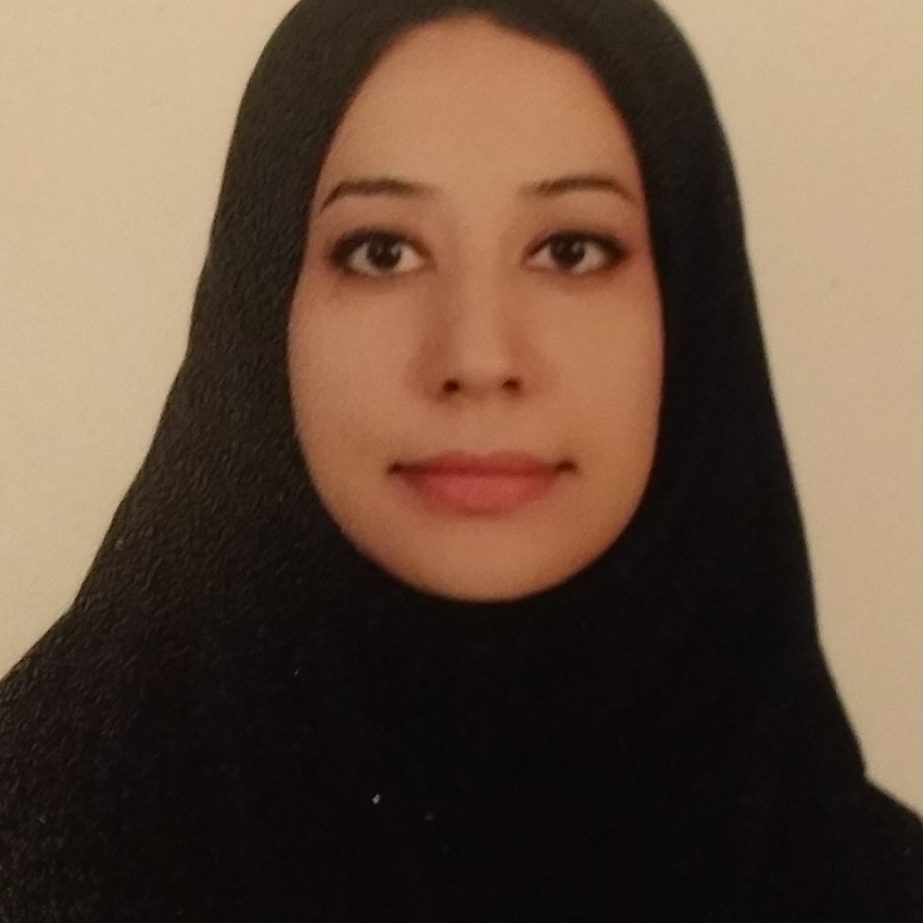 دلارام صدوقی نیا