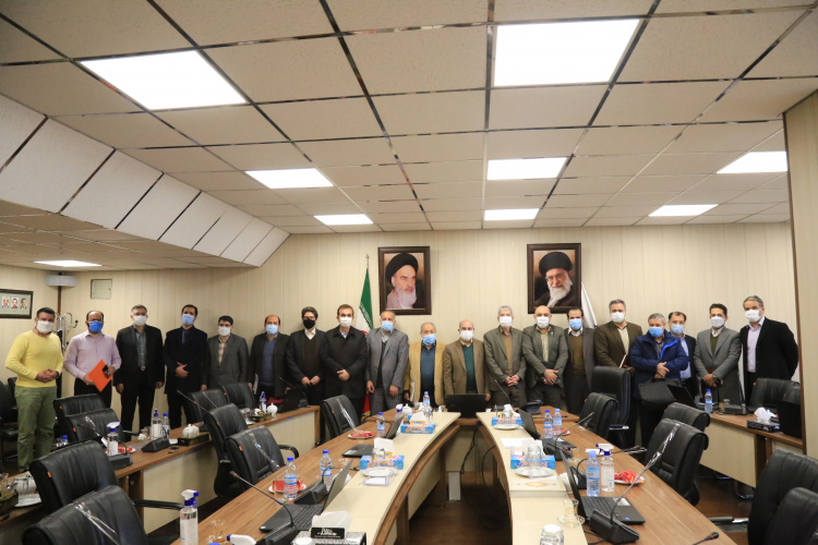 جلسه بررسی راهکارهای عملیاتی شدن اهداف سند راهبردی دانشگاه با حضور نمایندگان دانشکده ها برگزار شد